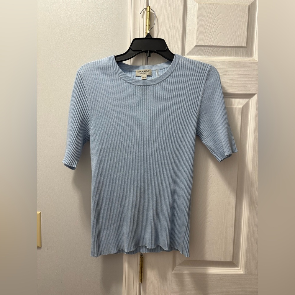 REPEAT Cashmere Easy Knit Size Medium Ribbed Cotton Shortsleeve Light Blue
